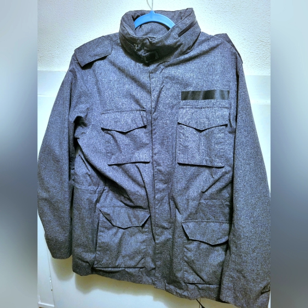 Gray Nike Jacket Zip Up & Buttons, hideable hood, Size L